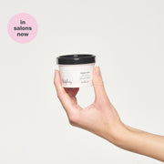 milk-shake-lifestyling-design-wax-in-hand